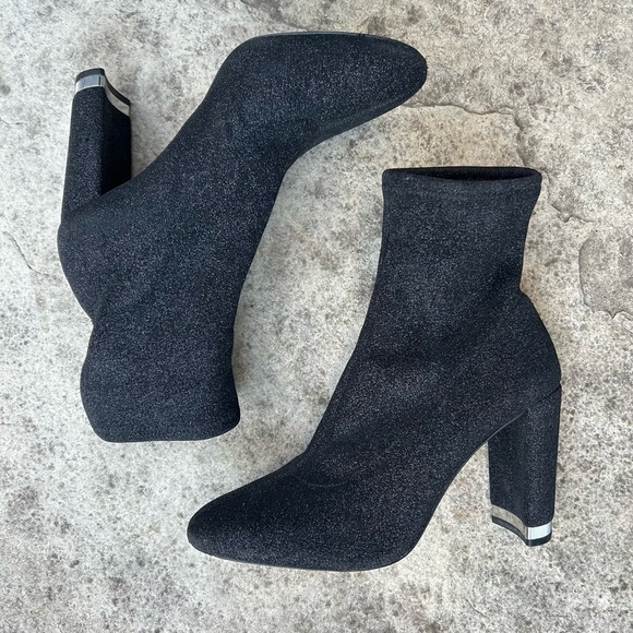 Michael Michael Kors Mandy Black Glitter Stretch-Knit Ankle Boot, size 10 - Picture 4 of 13